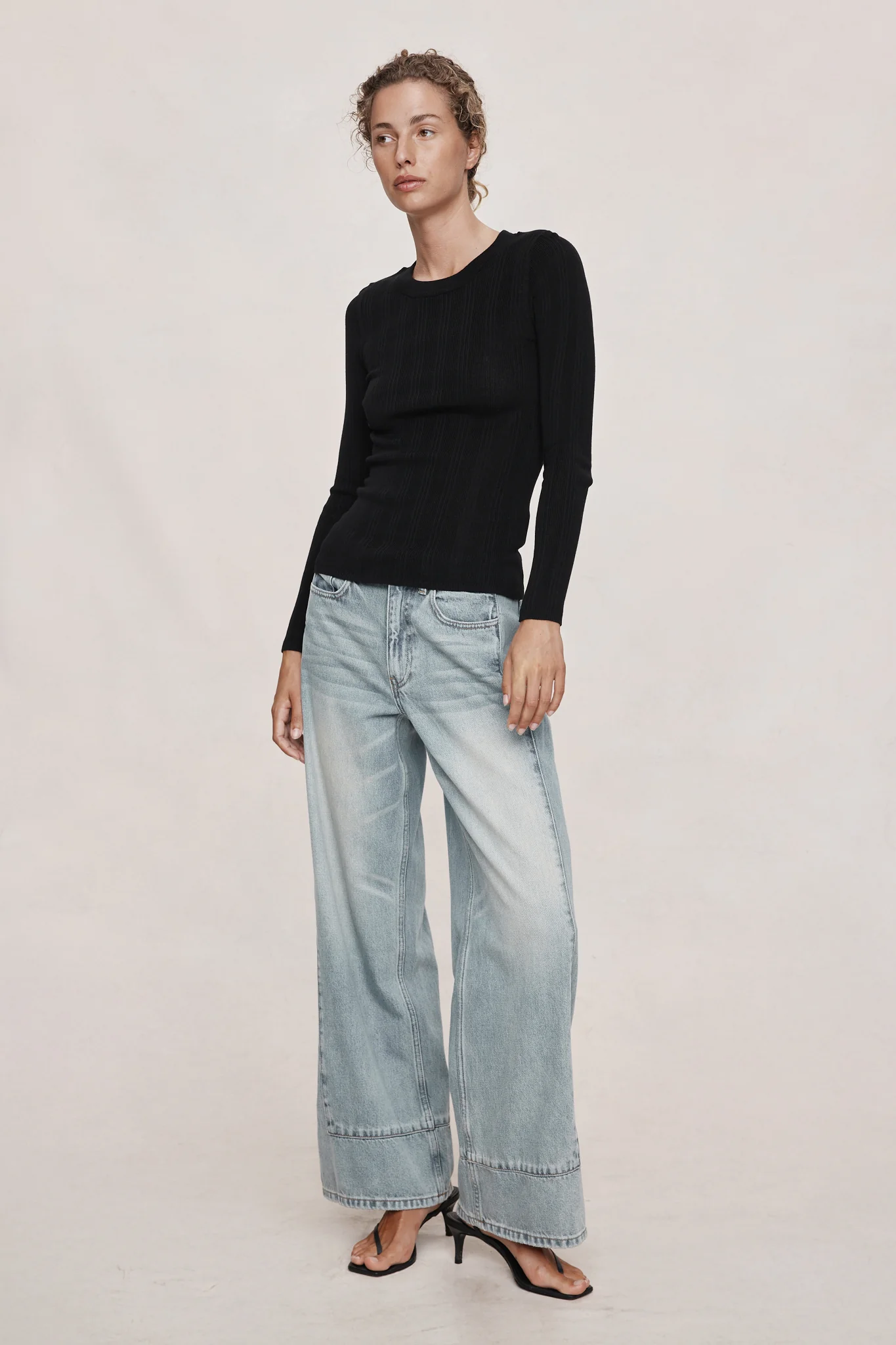 ANA TOP - BLACK - Image 3