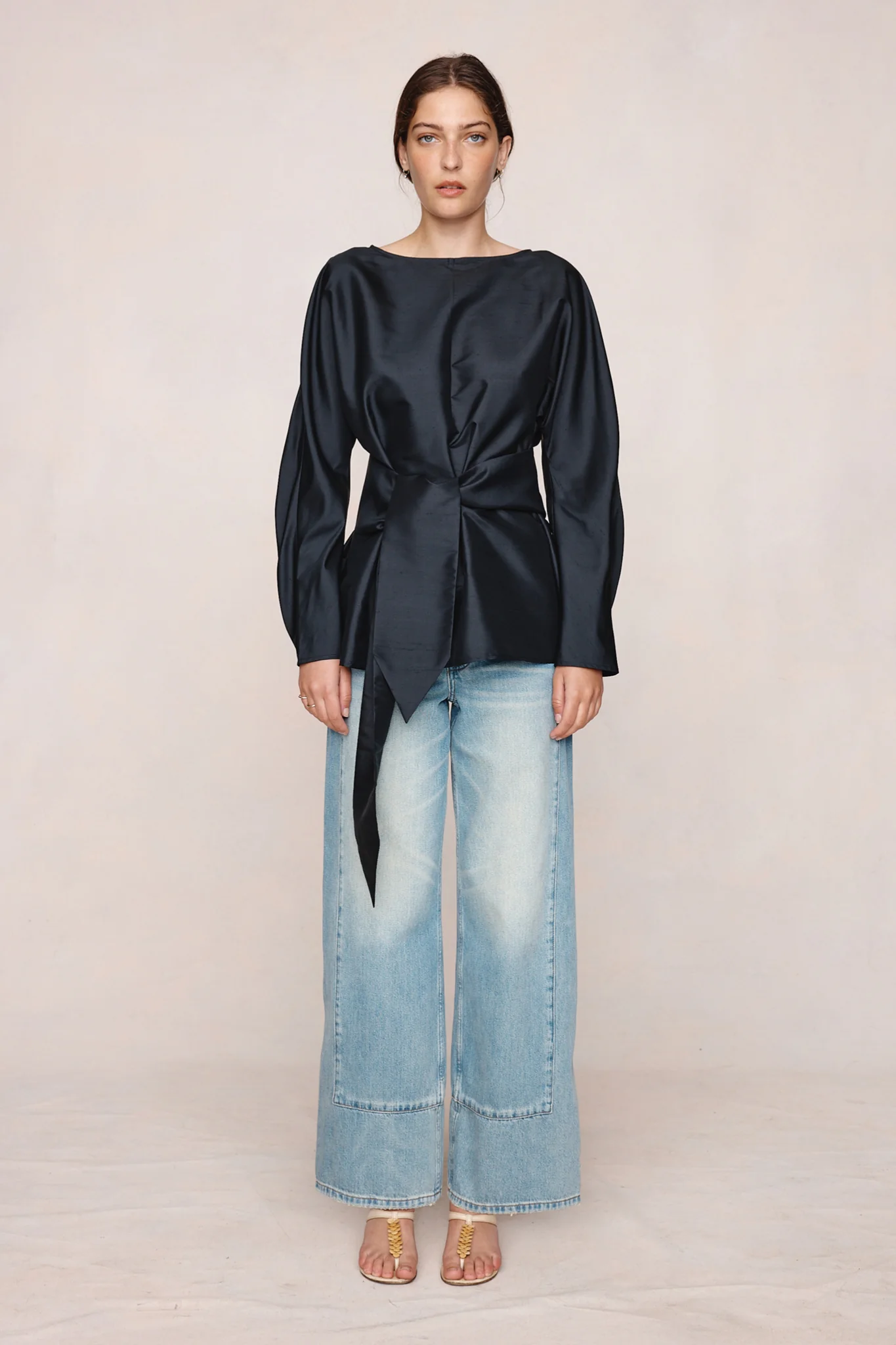 EAMES TOP - BLACK