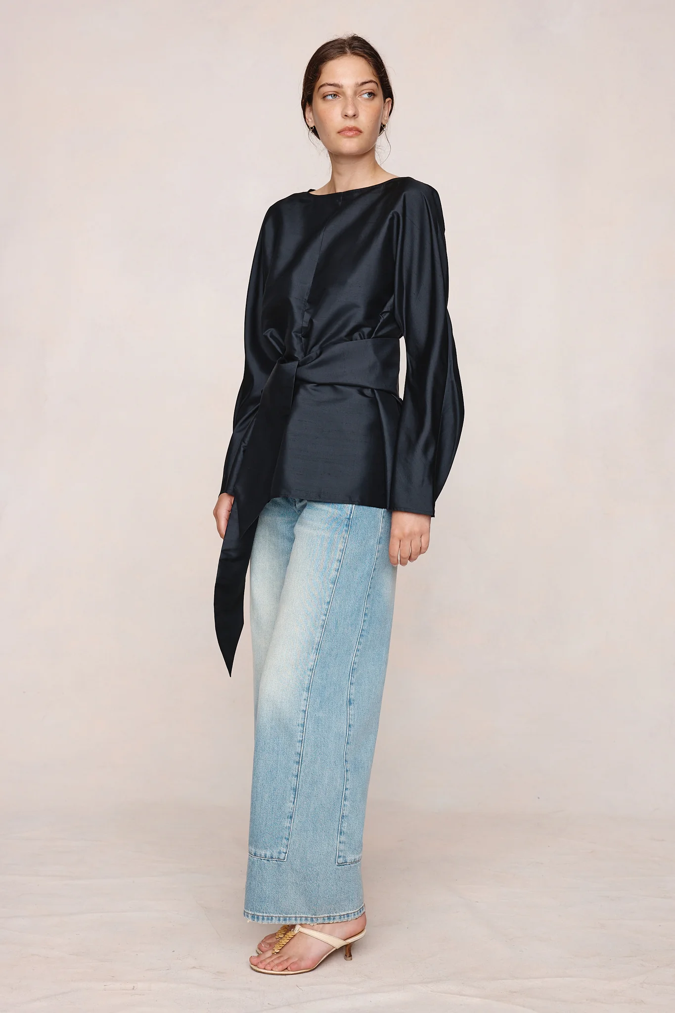 EAMES TOP - BLACK - Image 4