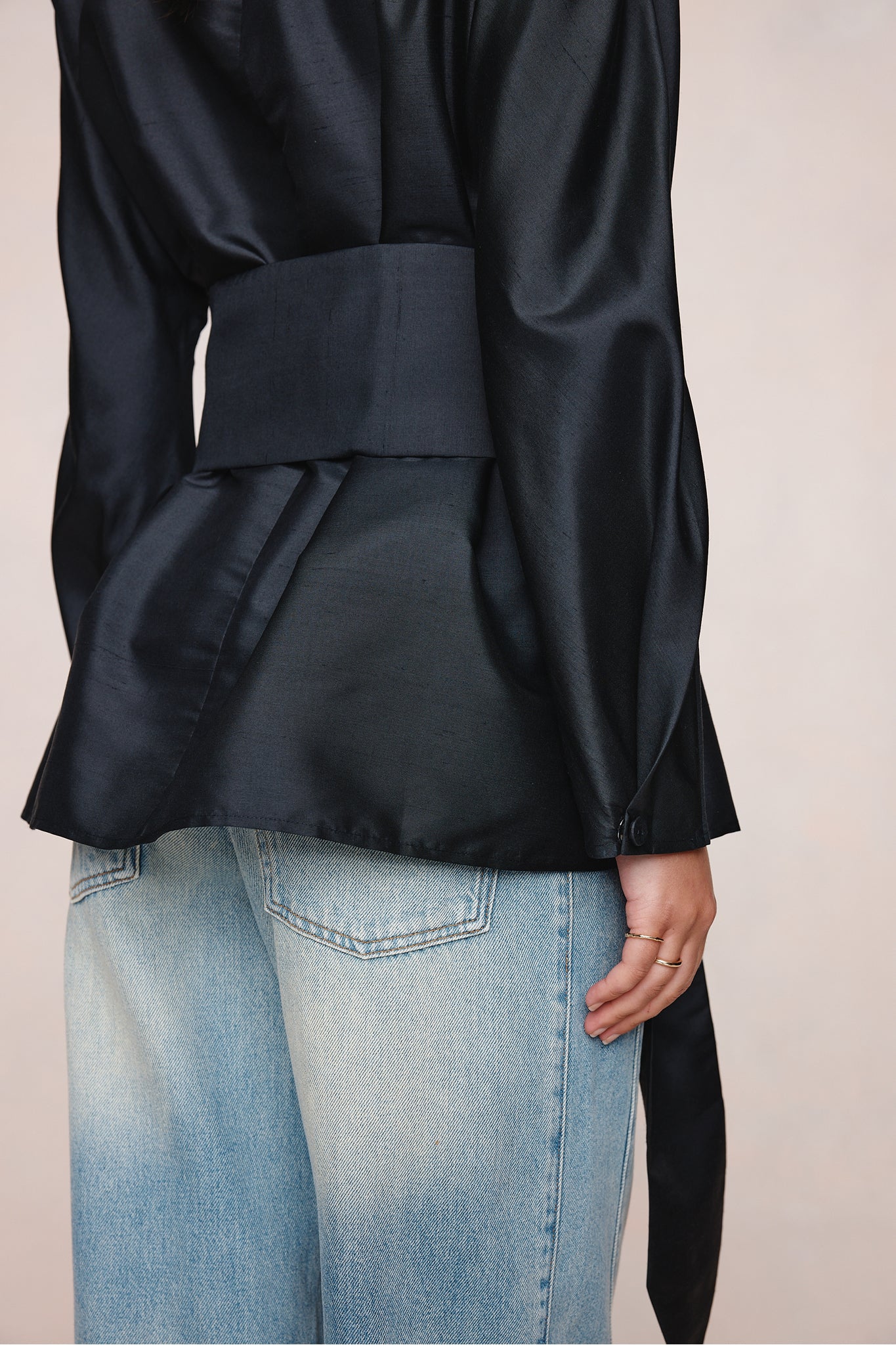 EAMES TOP - BLACK - Image 6