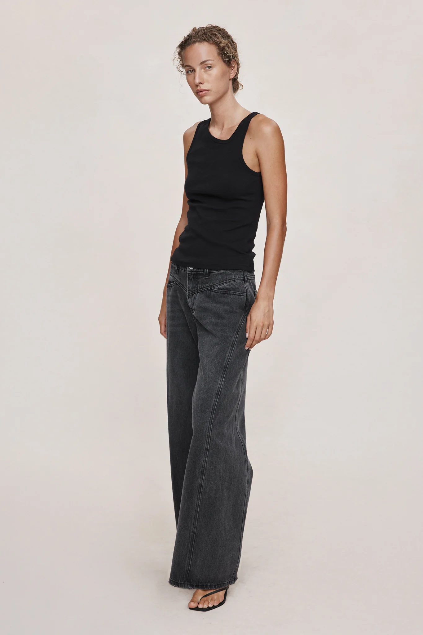 PHOEBE TOP - BLACK - Image 4