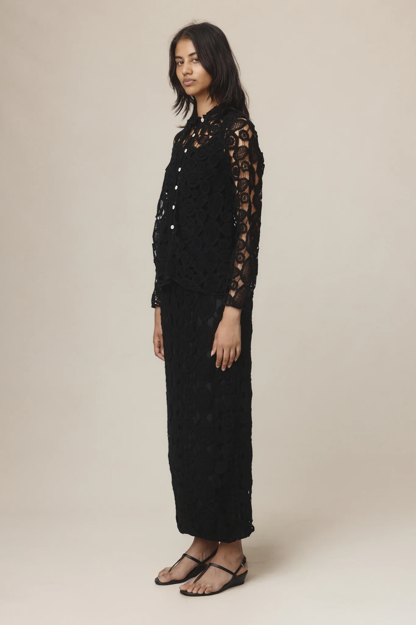PIERRE TOP - BLACK - Image 3