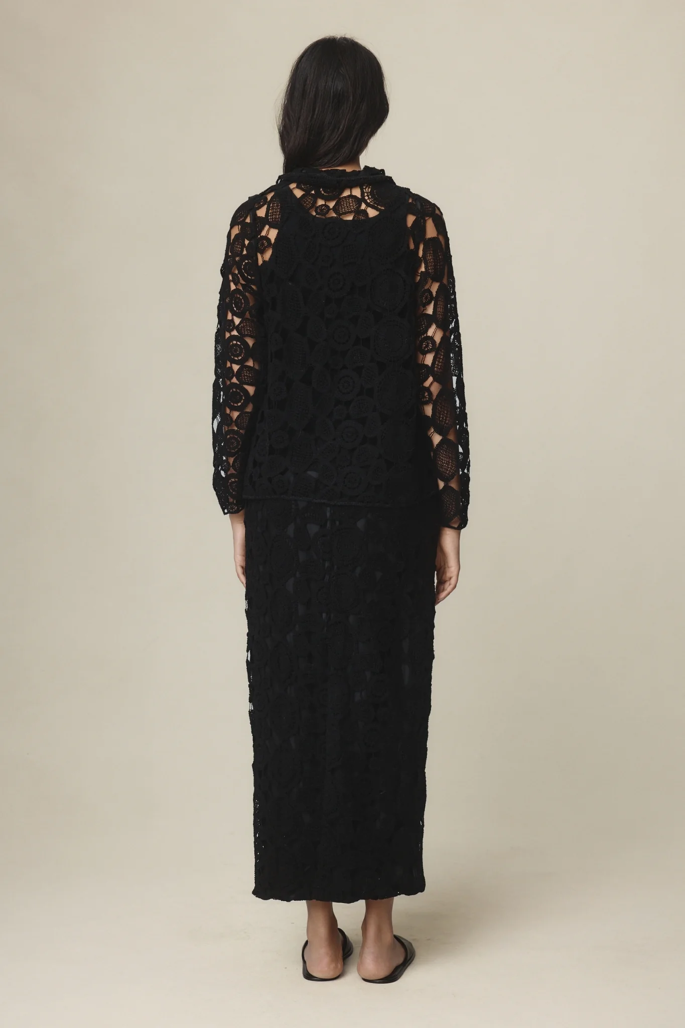 PIERRE TOP - BLACK - Image 4