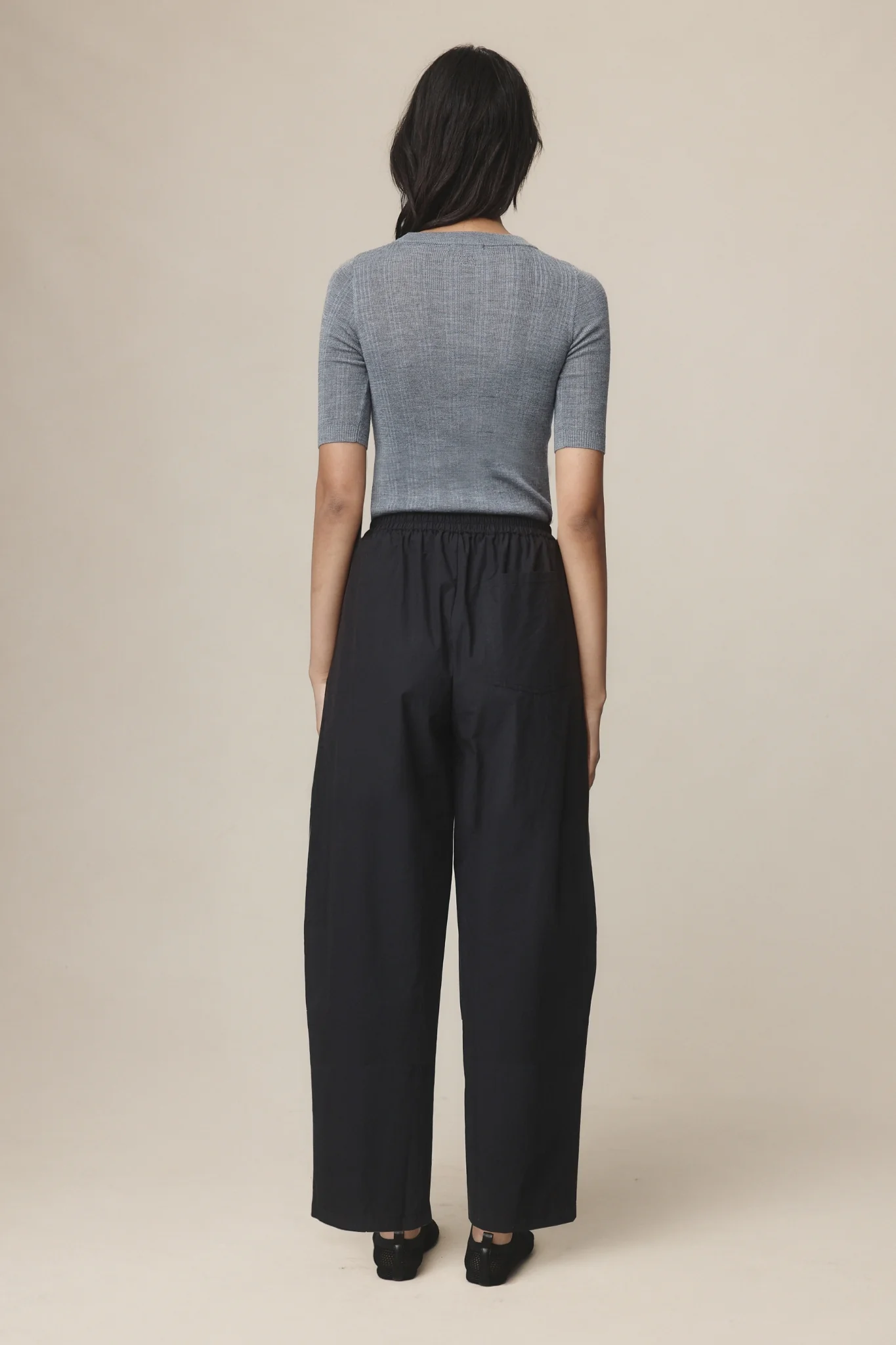 VALI PANT - BLACK - Image 4