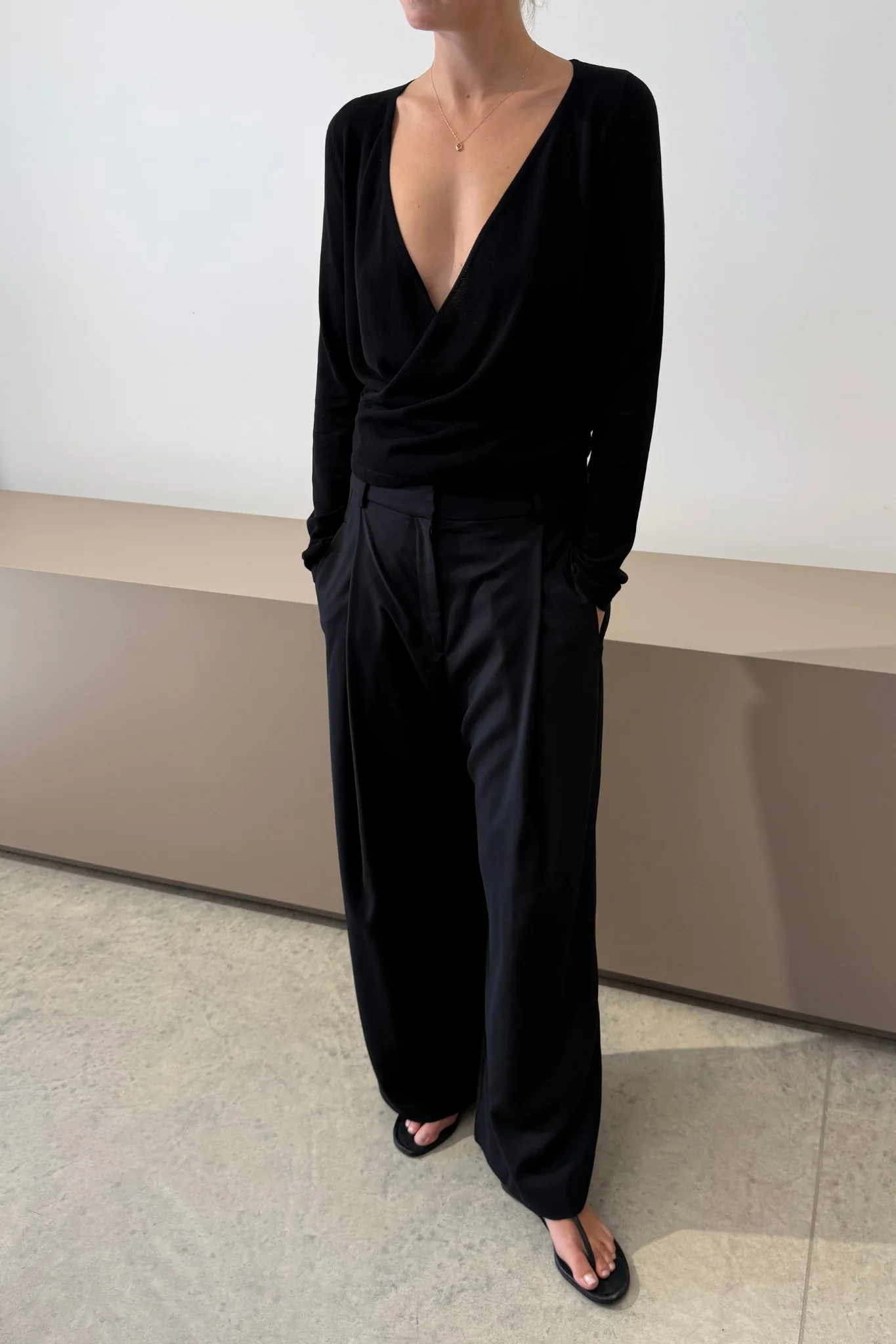 VICTORIA TOP - BLACK - Image 5
